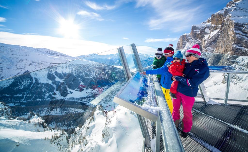 Hotel Quellenhof Leukerbad Kültér fotó