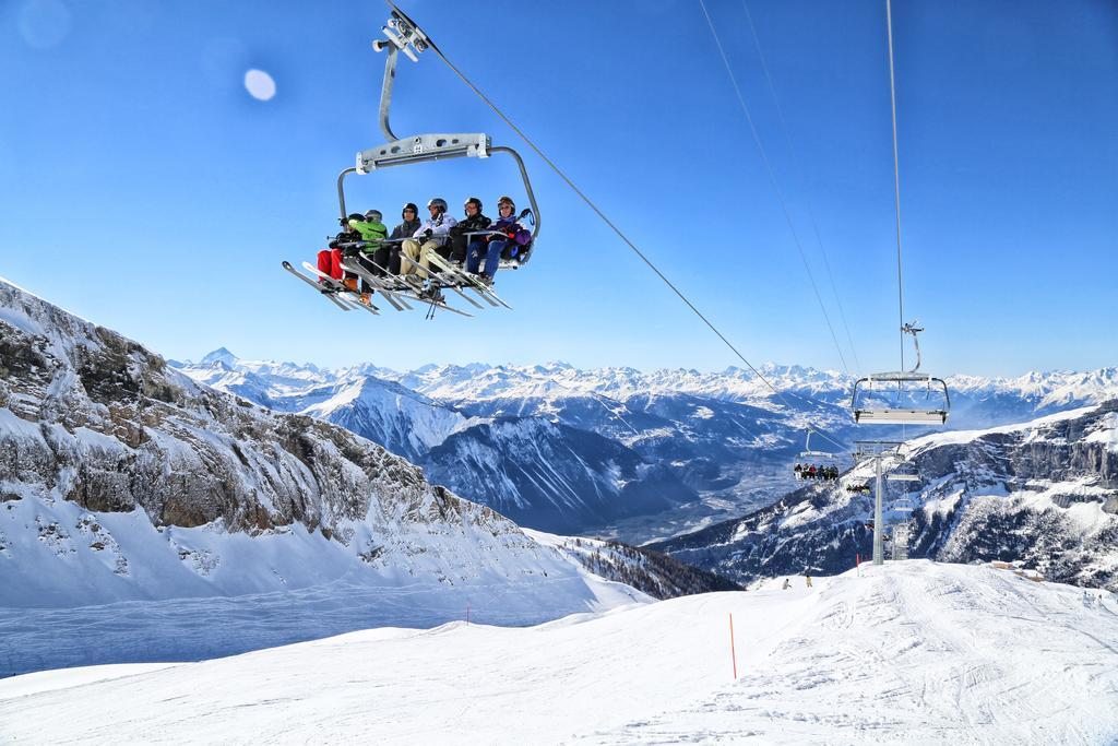 Hotel Quellenhof Leukerbad Kültér fotó