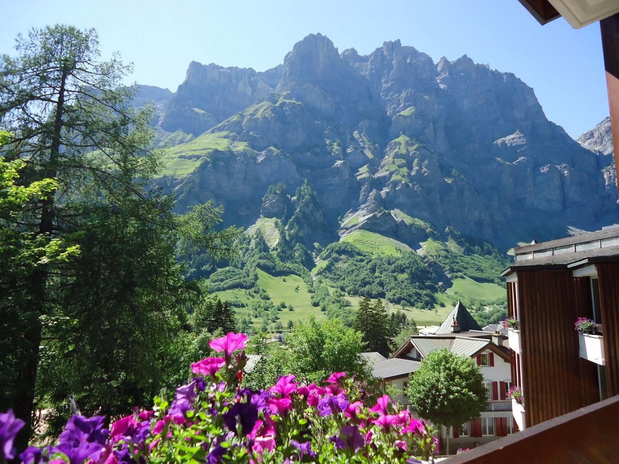 Hotel Quellenhof Leukerbad Kültér fotó